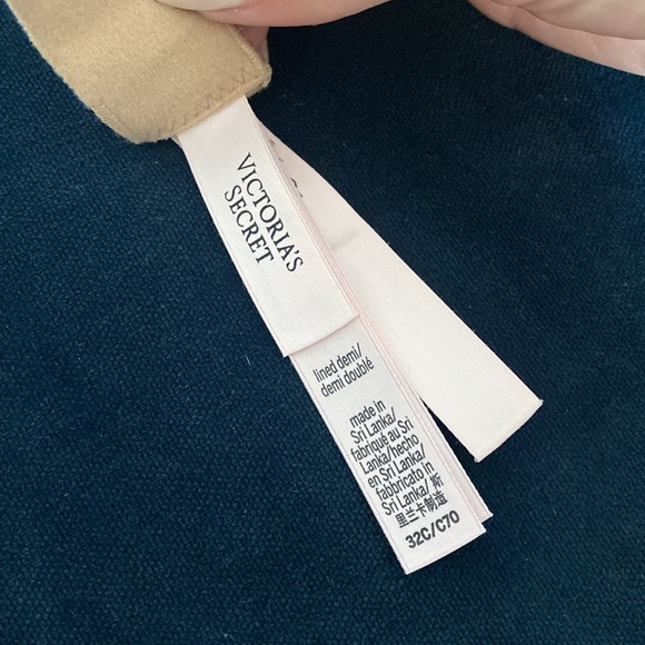 Victoria Secret Body by Victoria Lined Demi Bra in Nude/tan Size 32C - Picture 4 of 4